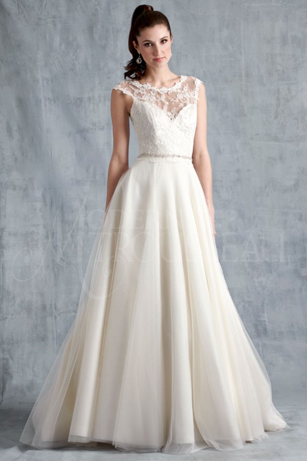 MILA bridal gown by Modern Trousseau