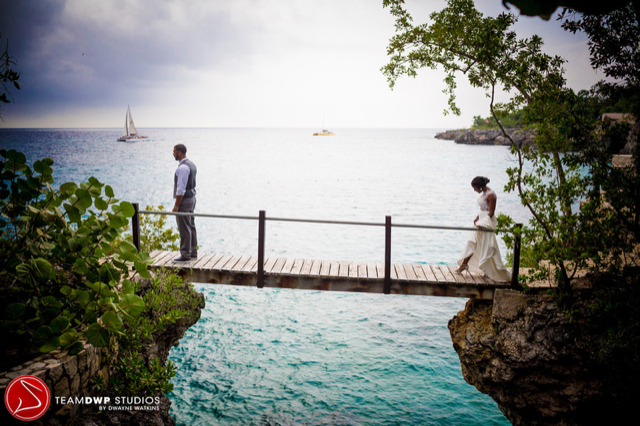 colorful-negril-jamaica-wedding-Dwayne-Watkins-photography-Shineva-Tyejuan-43