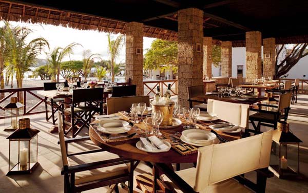 majlis-restaurant-floor