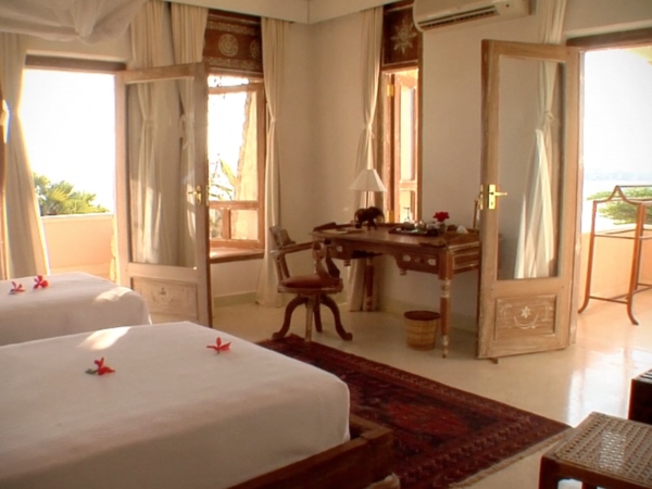 the-majlis-lamu-twin-deluxe-room