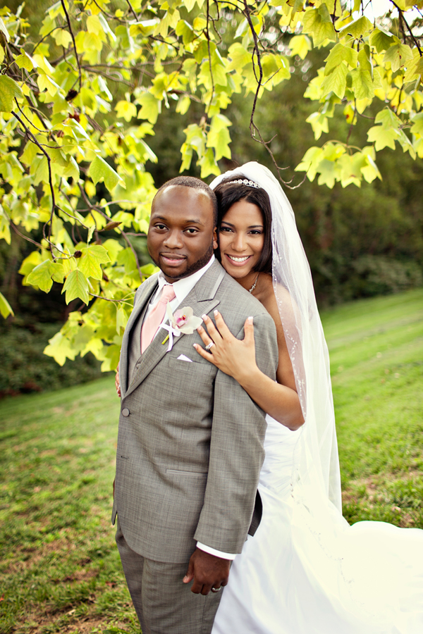 african-american-pink-wedding-details-munaluchi14