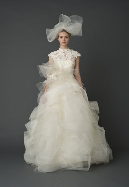 verawang_spring2012_bridalmarket003