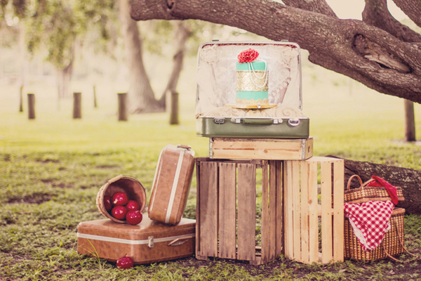 vintage+engagement+session+ricky+serrano+photography015