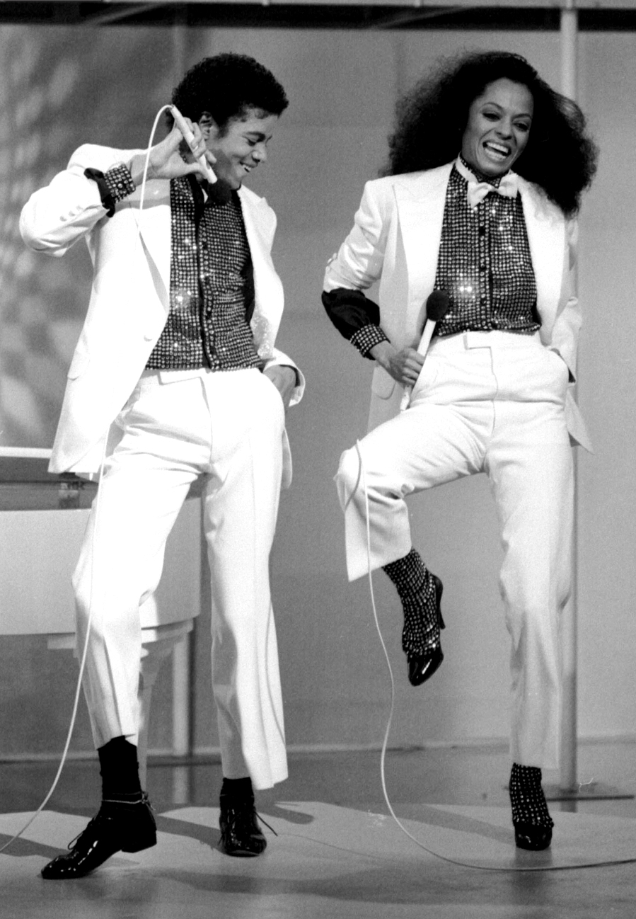 1981-michael-and-diana-ross-michael-jackson-7647416-899-1298