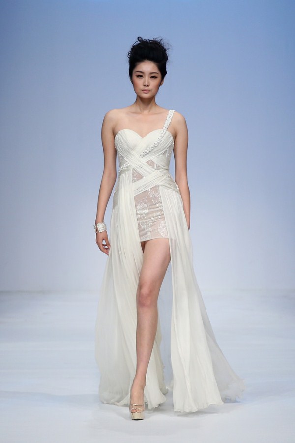 Mercedes+Benz+China+Fashion+Week+2014+Day+rCLu0bmOuwax