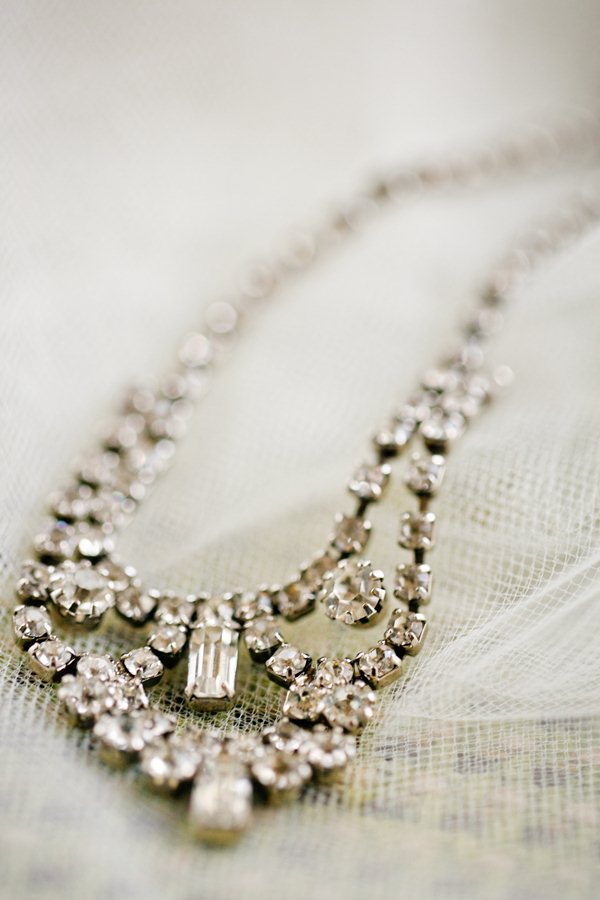 Brown_BridalDetails_028