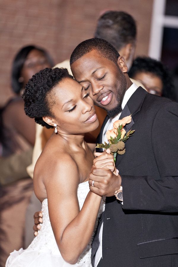 Real {Liberian} Wedding in North Carolina: Cathy + Zam - Munaluchi Bridal Magazine