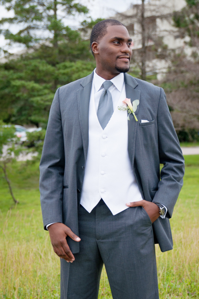 Janelle C Photography - Mary & Alain Wisconsin Wedding-018