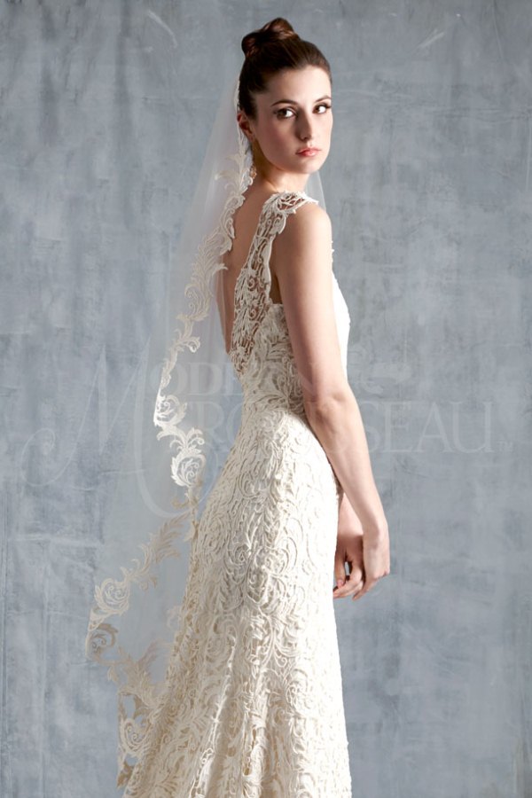 BRYNN veil by Modern Trousseau
