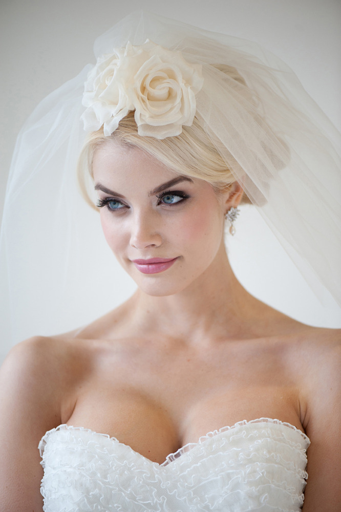 Image of Bridal Flower Hair Comb - SELENA