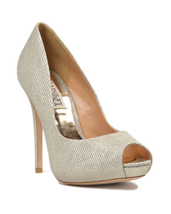 Drama Pump by Badgley Mischka