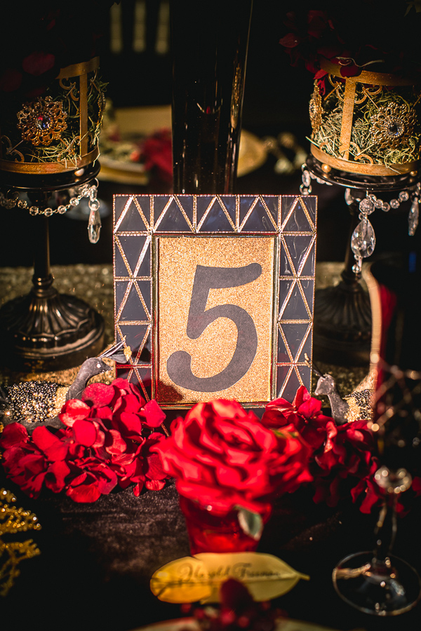 new-years-eve-masquerade-marsala-wedding-ideas-munaluchi-judaavenue-107