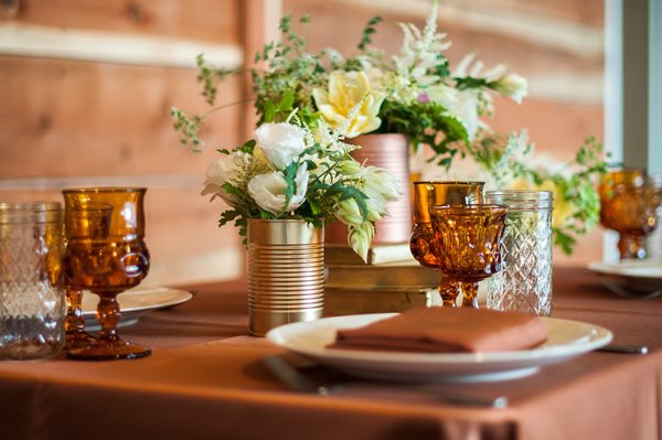 styled_shoot_barn_decor_a_monique_affair06