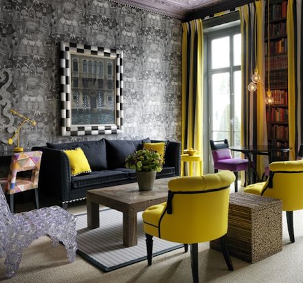 black_yellow_sitting_area