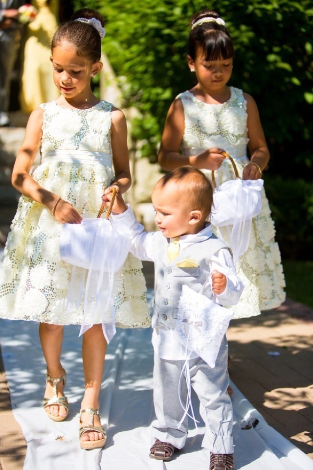Maxwell_Tatham_Samantha_Ong_Photography_GillianPatrickWedding20 yellow wedding