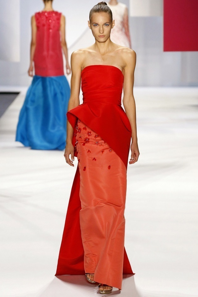 monique_lhuillier_blood_orange_gown