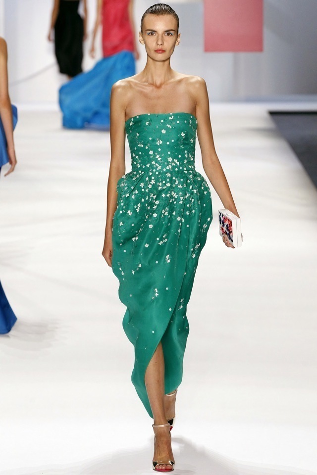 monique_lhuillier_green_strappless_dress