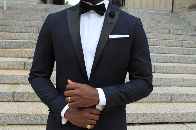 GroomInspiration - Button lapel flower - @acuratedman on IG