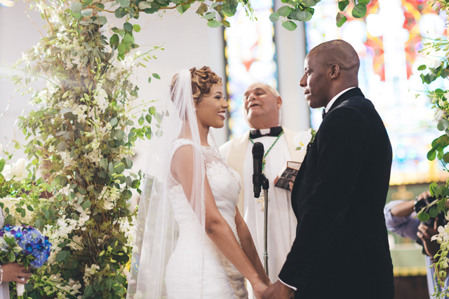 Alexandria-and-Nielson-Stanlo-Photography-Nassau-Bahamas-Wedding237