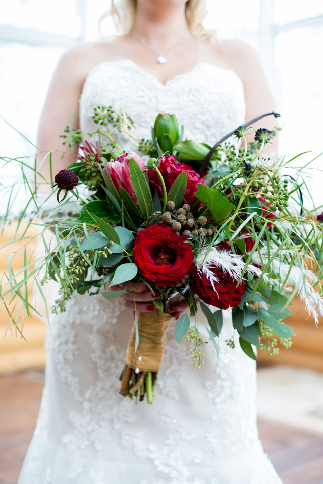 Stephanie-White-How-To-Pick-Wedding-Bouquet-Amorous-Weddings-And-Events359