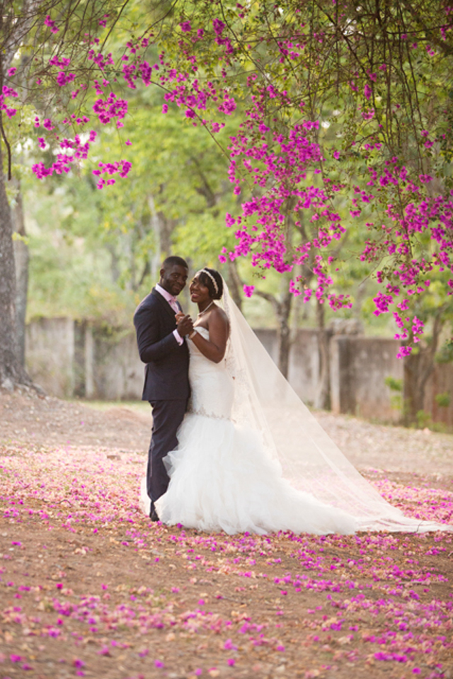 Gertrude-Tapiwa-Alana-Meyer-Photography-Zimbabwe-Wedding-Garden-Floral157