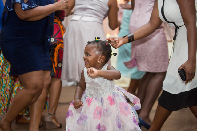 Gertrude-Tapiwa-Alana-Meyer-Photography-Zimbabwe-Wedding-Garden-Floral172