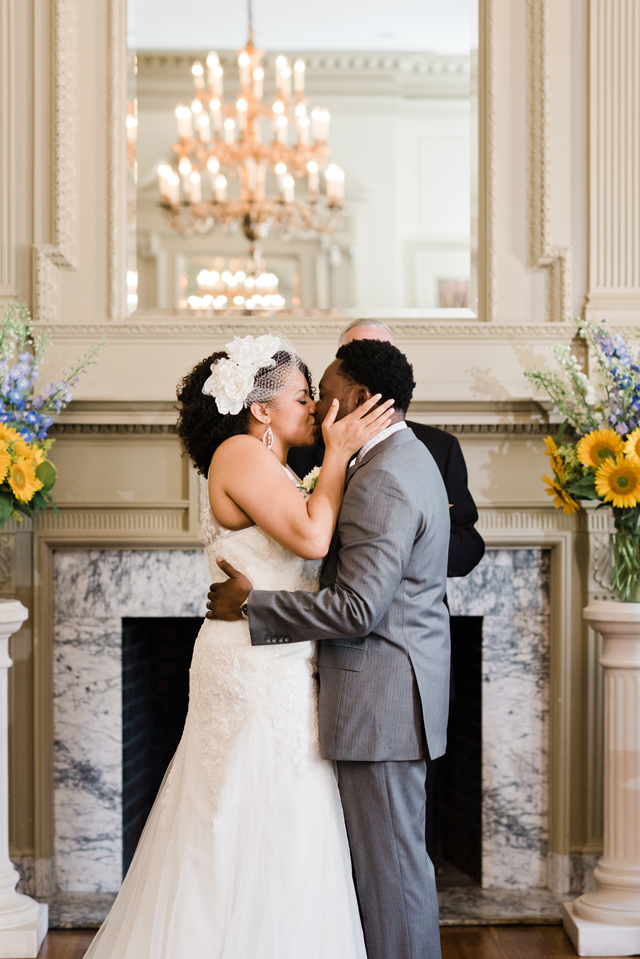 blue-yellow-philadelphia-wedding-veronica-david-terri-baskin-photography213