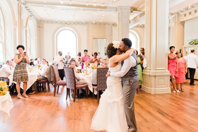 blue-yellow-philadelphia-wedding-veronica-david-terri-baskin-photography241
