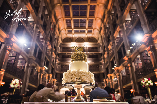 courtney-shawn-literary-wedding-george-peabody-library-maryland-judah-avenue-yodit370