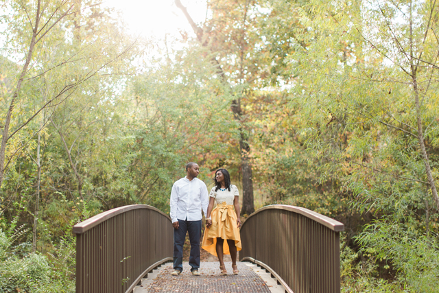 cute-engagement-session-alabama-elledanielle-munaluchi021