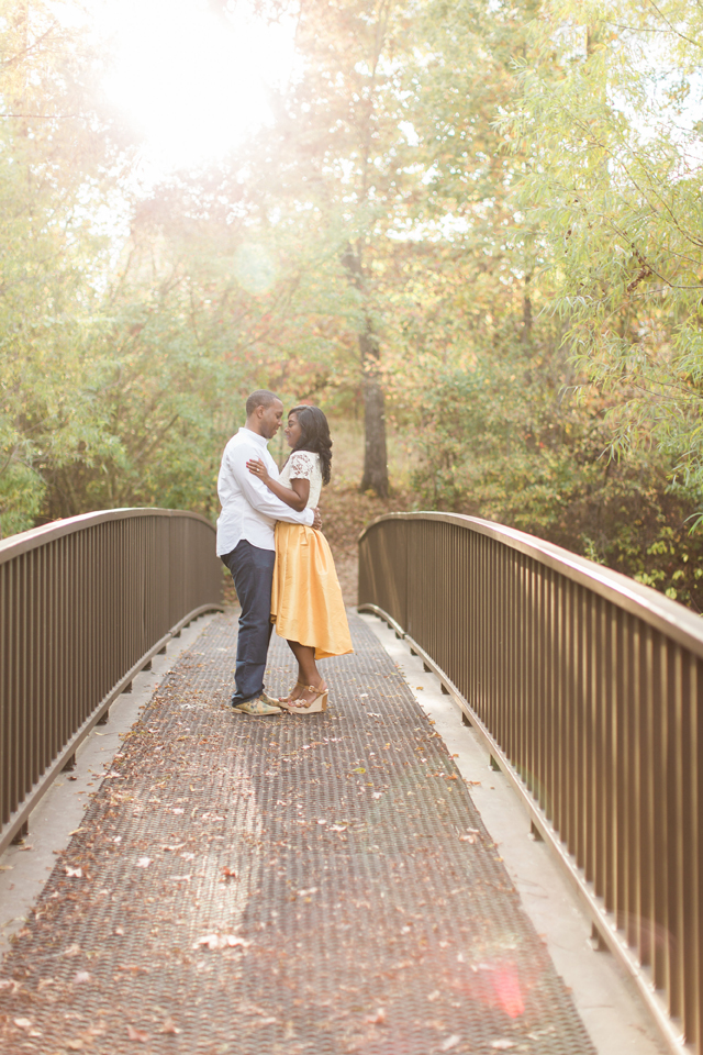 cute-engagement-session-alabama-elledanielle-munaluchi022