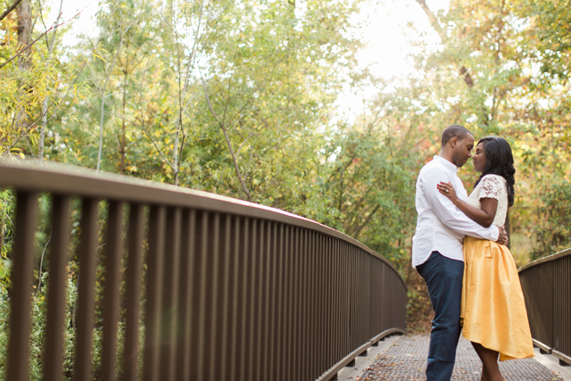 cute-engagement-session-alabama-elledanielle-munaluchi023