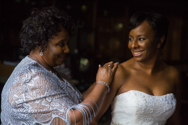 gloria-deric-alabama-wedding-valiarose-andrebrown-munaluchi53