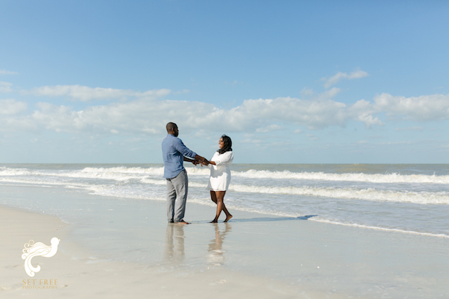 set-free-photography-naples-engagement-c-j-177