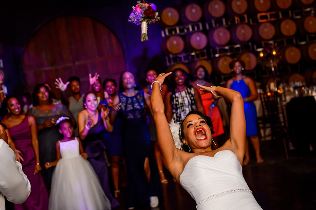 vineyard-wedding-joshua-dwain-munaluchi058