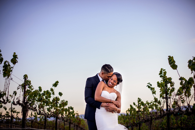 vineyard-wedding-joshua-dwain-munaluchi087