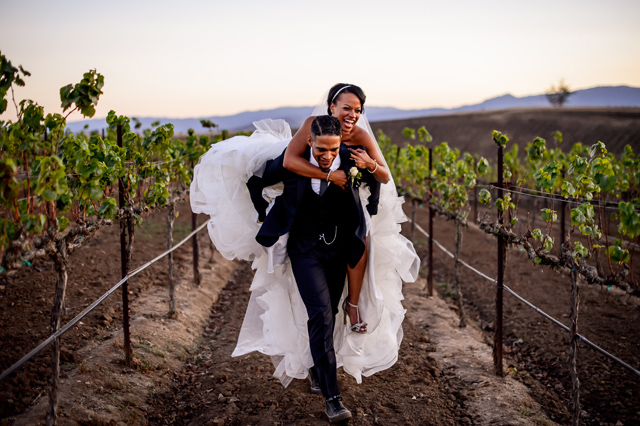 vineyard-wedding-joshua-dwain-munaluchi089