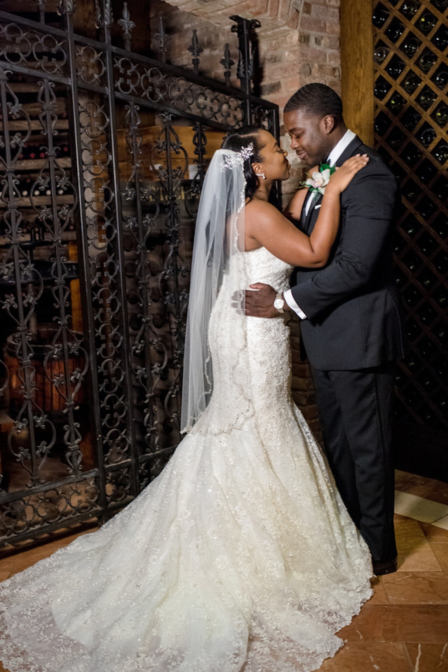 Brifu_Brifu_PhotographybyLeandra_KrystalandFrankMarried242_low