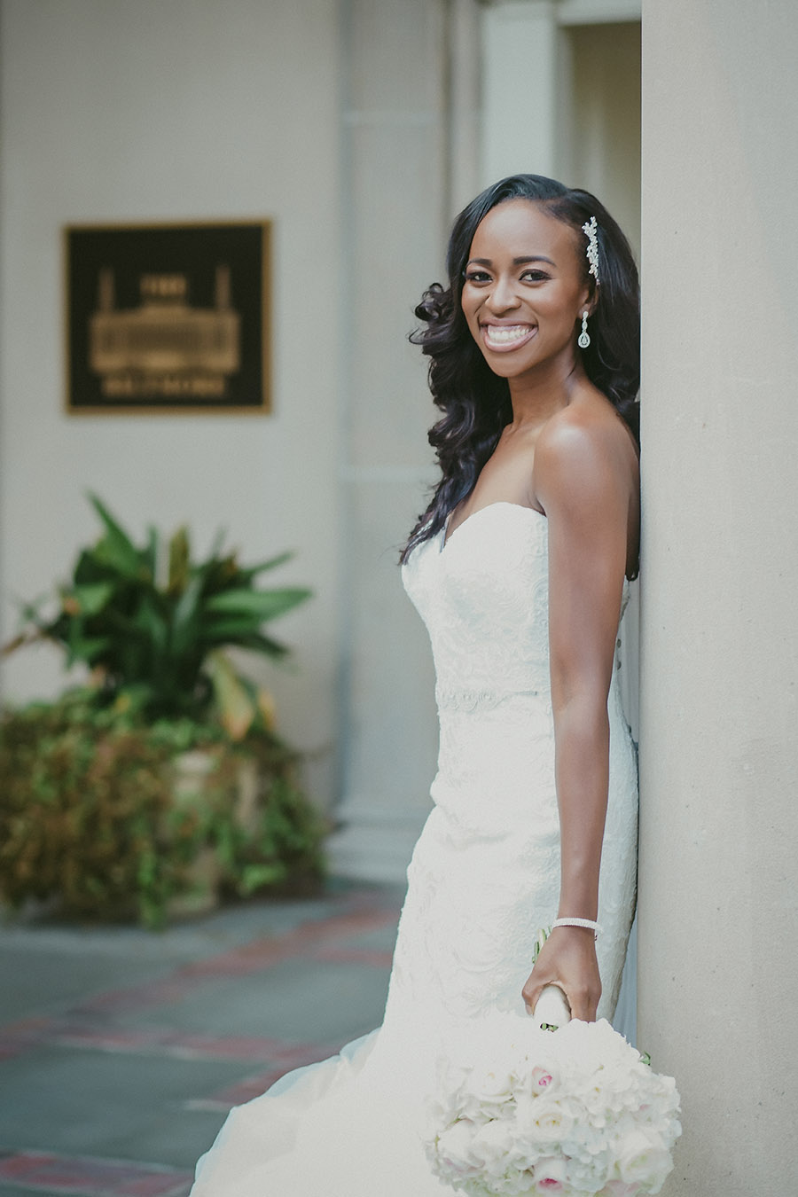 nicole and traquez_wedding_munaluchi_multicultural_engagement_blackbride_brides of color_munaluchi Bride26