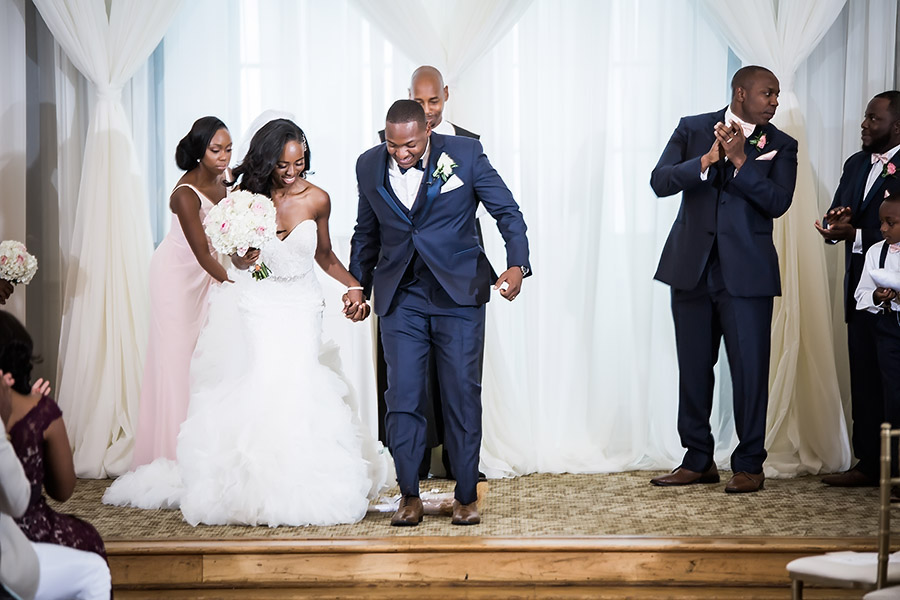 nicole and traquez_wedding_munaluchi_multicultural_engagement_blackbride_brides of color_munaluchi Bride80