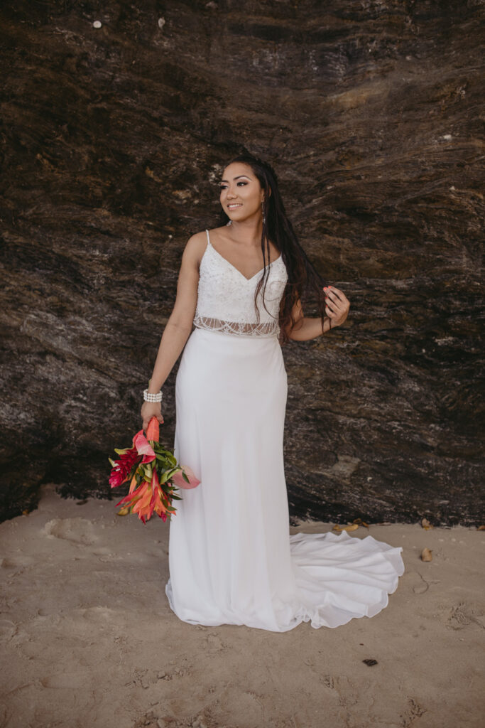 Birds of Paradise_styled_shoot_carly romeo photography_munaluchi_multicultural_brides of color_munaluchi bride4