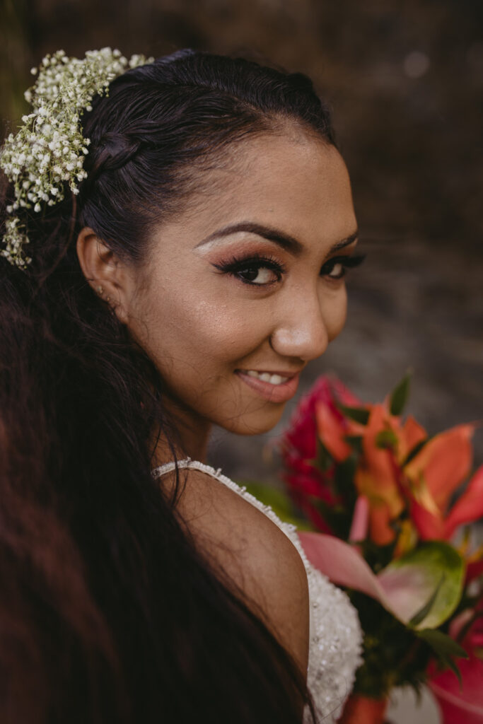 Birds of Paradise_styled_shoot_carly romeo photography_munaluchi_multicultural_brides of color_munaluchi bride8