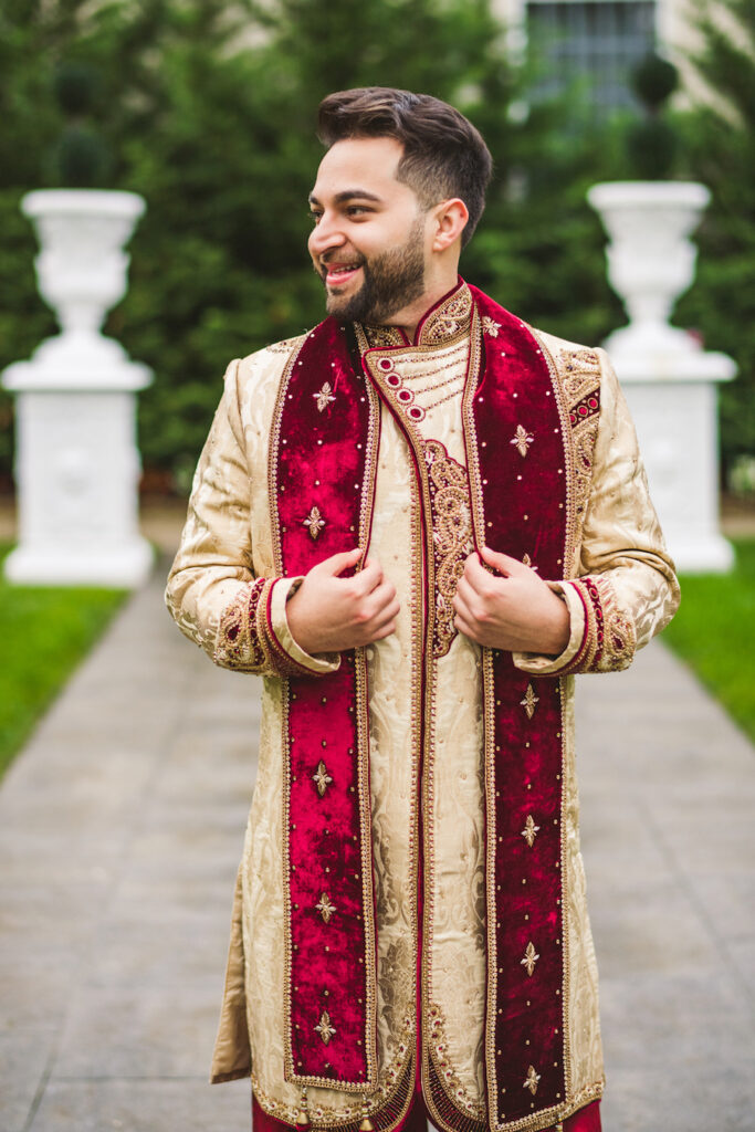 Manisha and Gaureesh Wedding_MunaLuchi_MunaLuchi Bride_Multicultural_Brides of Color_MunaLuchi22