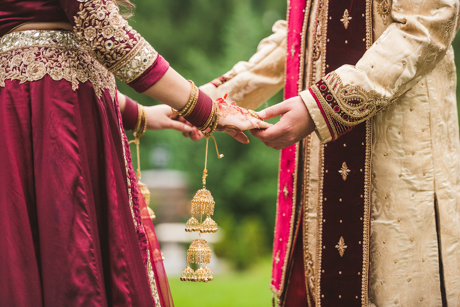 Manisha and Gaureesh Wedding_MunaLuchi_MunaLuchi Bride_Multicultural_Brides of Color_MunaLuchi34