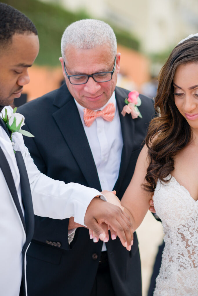 Sapphire and LaFayette_wedding_munaluchi_brides of color_black bride_munaluchi bride_multicultural_love16