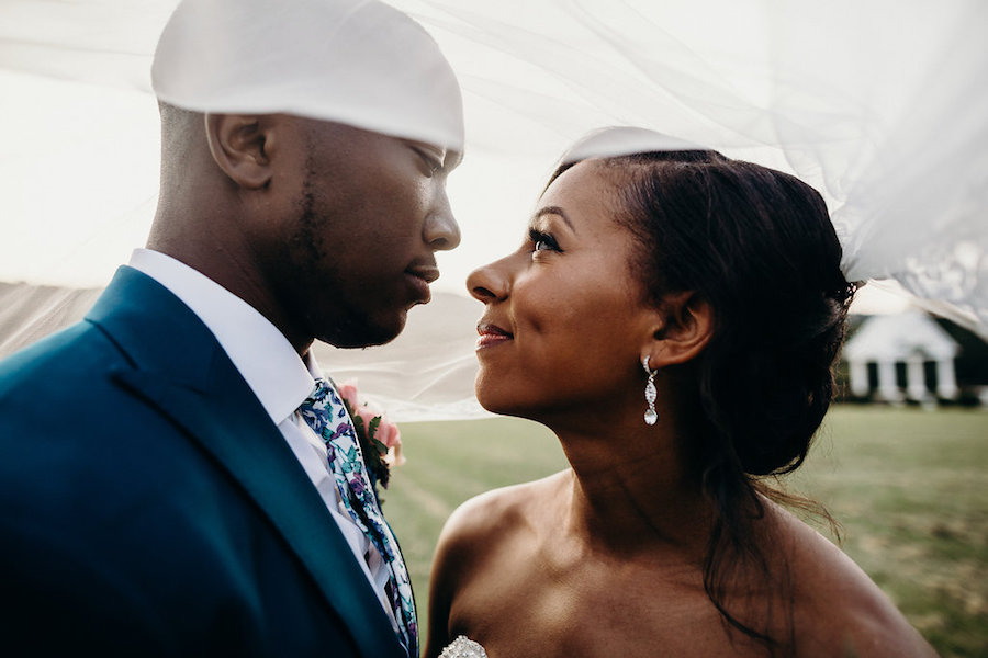 Amber and Eric_Kelsey Rae Photography_MunaLuchi_bries of color_munaluchi Bride_black bride_munaluchi bride_multicultural love20