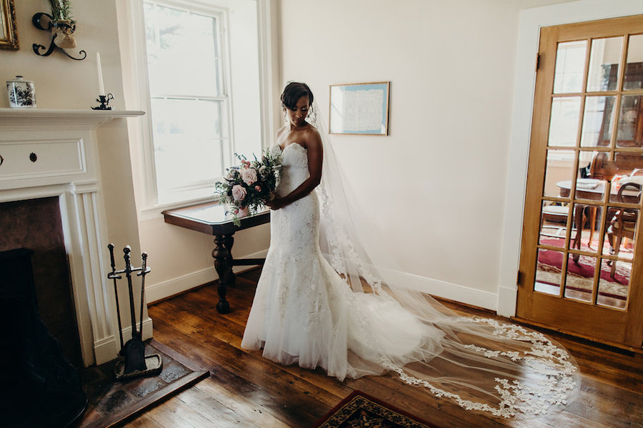 Amber and Eric_Kelsey Rae Photography_MunaLuchi_bries of color_munaluchi Bride_black bride_munaluchi bride_multicultural love8