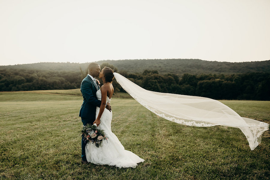 Amber and Eric_Kelsey Rae Photography_MunaLuchi_bries of color_munaluchi Bride_black bride_munaluchi bride_multicultural love92