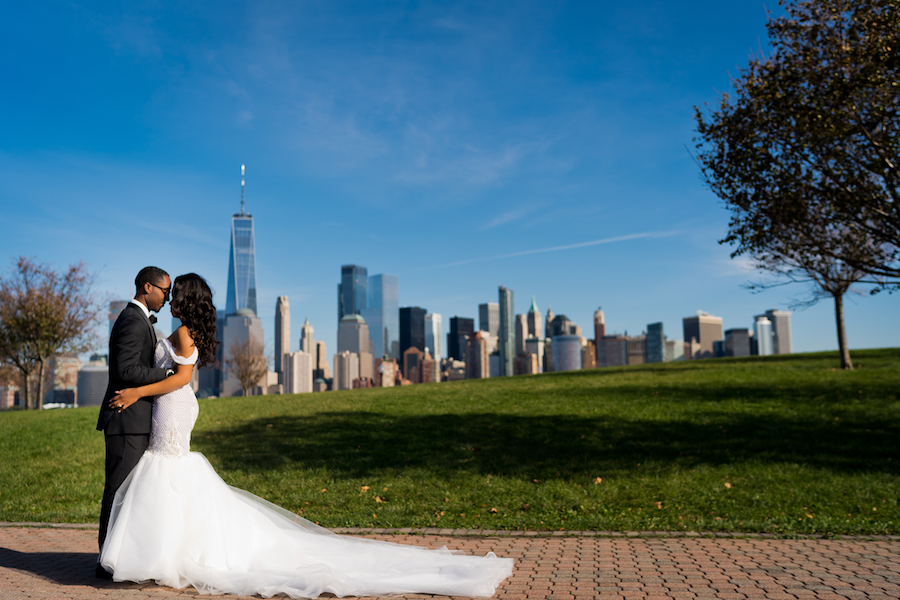 Crystal and Akil_wedding_munaluchi_multicultural love_brides of color_munaluchi bride34