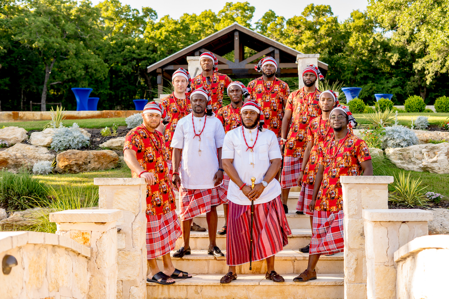 Eleanor and Taylor_Teshorn Jackson Photography_MunaLuchi_MunaLuchi Bride_Brides of color_multicultural love_munaluchi43